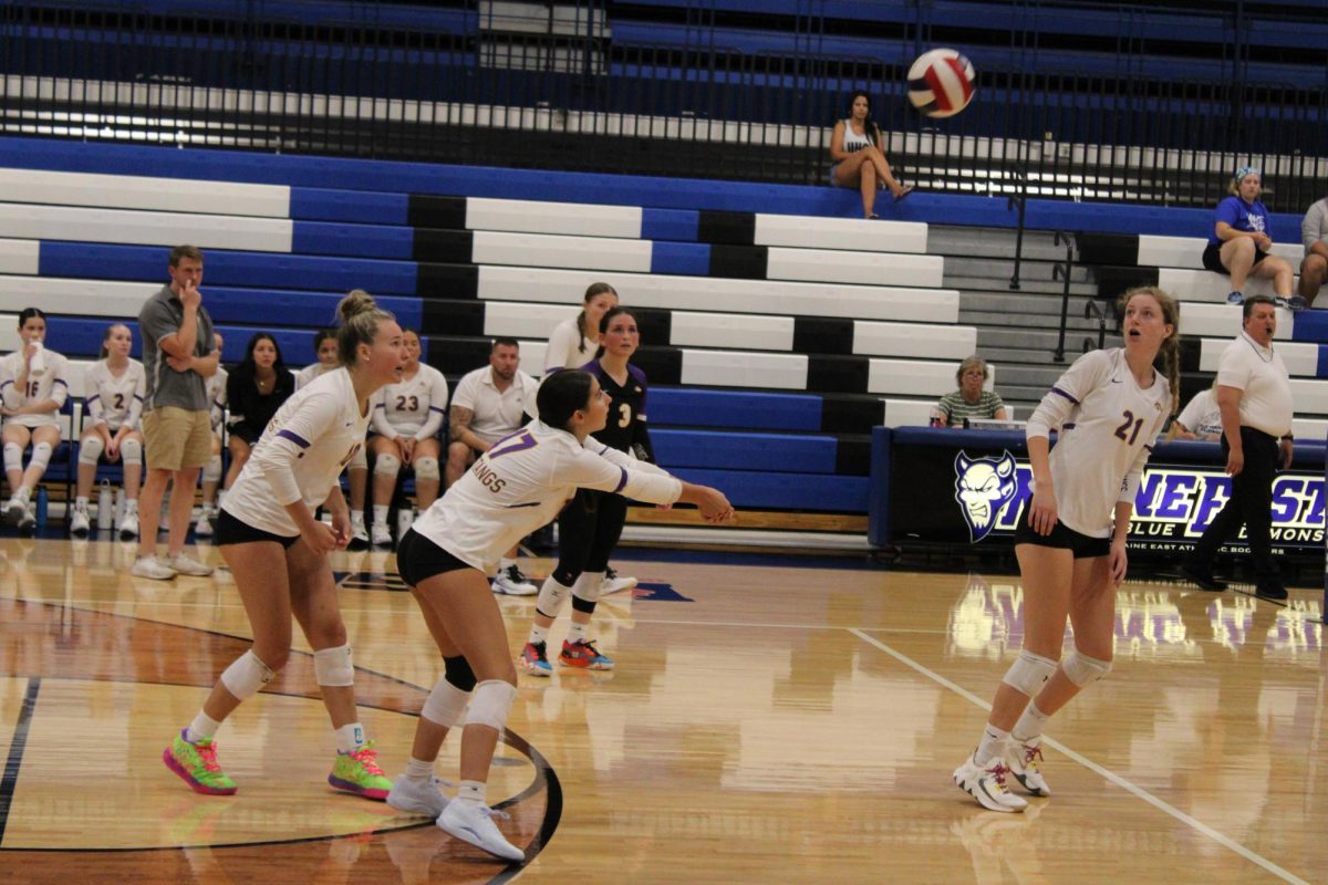 Mustang Girls Volleyball Opener